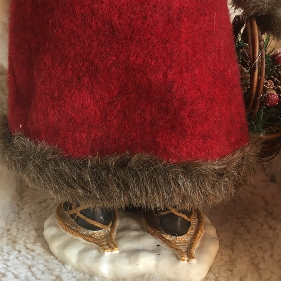 Old World Vintage Style Festive Santa Claus Christmas Decoration - Picture 7 of 8